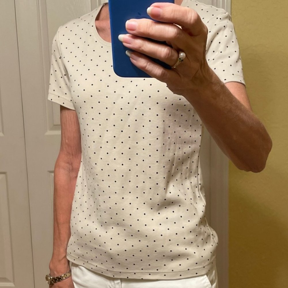 Karen Scott Cream with Black Polka Dots Short Sleeve Top XS EUC